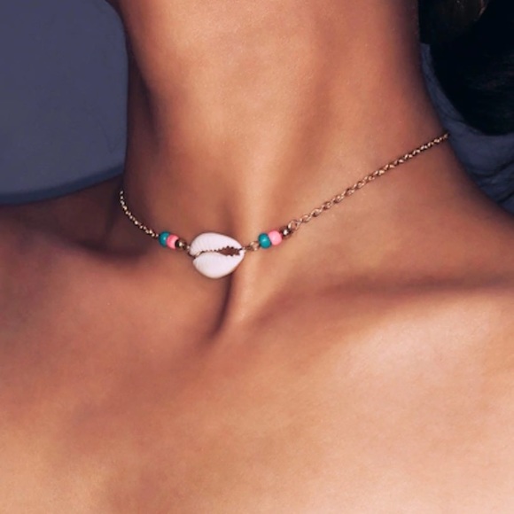Jewelry - Beach Shell Choker